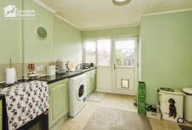 3 bedroom, Terraced House for sale