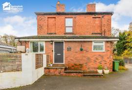 5 bedroom, Terraced House for sale