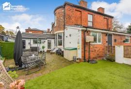 5 bedroom, Terraced House for sale