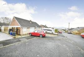 2 bedroom, Semi-detached bungalow for sale