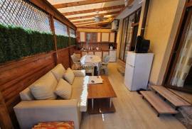 1 BED apartment with big covered terrace...