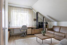 Detached house for sale in Jurmala, 230.00m2