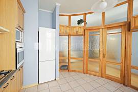 Apartment for sale in Riga, 137.00m2