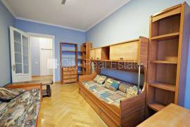 Apartment for sale in Riga, 137.00m2