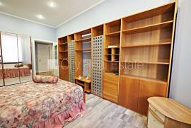 Apartment for sale in Riga, 137.00m2