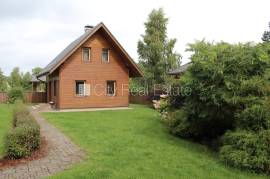 Detached house for rent in Jurmala, 365.00m2