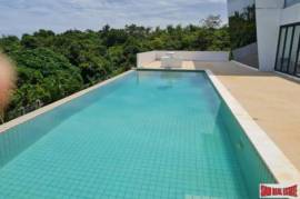 Huge Modern Sea View Villa Pool Villa for Sale Overlooking Long Beach, Koh Lanta