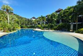 BangTao Beach Gardens // 2 bed 2 bath 124 sqm Fully Renovated Apartment 10 mins walk to Bang Tao Beach