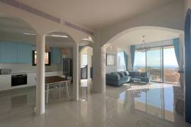 4 Bedroom Sea View Villa - Geroskipou, Paphos