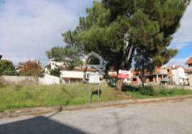 Plot for construction on the outskirts of the city of Chaves and in a residential area