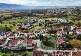 Plot for construction on the outskirts of the city of Chaves and in a residential area