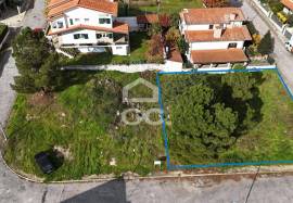 Plot for construction on the outskirts of the city of Chaves and in a residential area