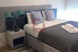 Luxury 1 Bedroom Apartment in Afurada – First Line of the Douro River, to Afurada Marina