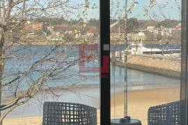 Luxury 1 Bedroom Apartment in Afurada – First Line of the Douro River, to Afurada Marina