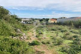 Terreno em São Bartolomeu dos Galegos e Moledo, Lourinhã