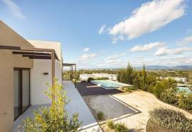 Semi-detached villa T1 + 2 with pool in the Pestana Valley Nature Village - Ferragudo