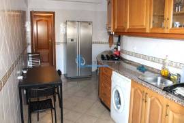 3 bedroom apartment with garage located in central area of Almancil