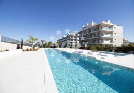 ALBUFEIRA - CORREEIRA -   THREE BEDROOM TOP FLOOR  APARTMENT