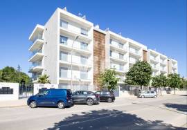 ALBUFEIRA - CORREEIRA -   TWO  BEDROOM - LUXURY  APARTMENT - SWIMMING POOL - GARDEN