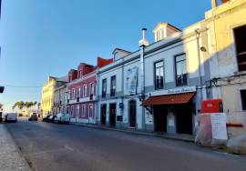 T1 in the Riverside Zone of Setúbal