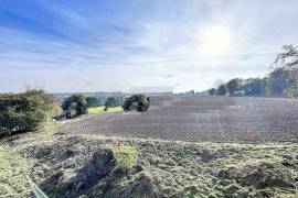 Country House with Open Countryside View