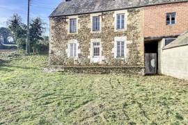 Country House with Open Countryside View