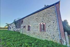 Detached Country House with Outbuilding