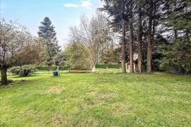 Detached Country House with Outbuilding