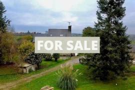 Detached Country House with Outbuilding