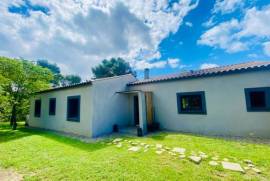 Detached Villa with Landscaped Garden