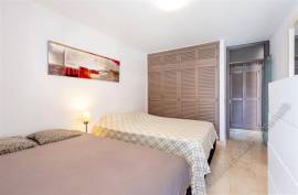 Front-line 1 Bedroom Apartment for Sale in Bucanero, Los Cristianos, 495,000€