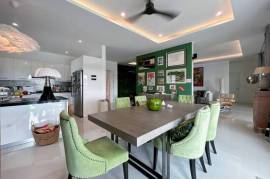 ARIA : Luxurious 5 Bed 4 Bath Pool Villa in Thab Tai HuaHin