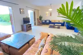 Villa for sale in Marina 7