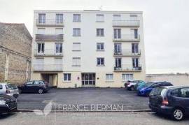 Appartement à rénover de 81.50 m² à Niort