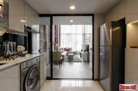 Soho Bangkok Ratchada | Hot New Luxury High-Rise Condo at the New Central Business District next to MRT Huai Khwang - Free Full Furniture - Resale of 2 Bed Loft Corner Unit on the 21st Floor