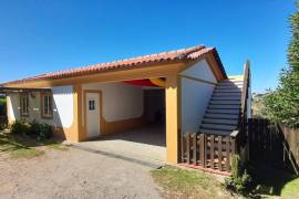 Farm with rustic 4-bedroom house, annex and land - a few minutes from Obidos