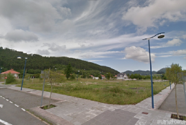 Consolidated urban plot for sale in Argoños.