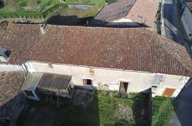 €70000 - Set of 2 Houses For Sale Near Lizant with Garden and Outbuildings