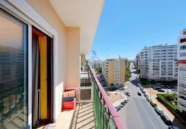 3 bedroom apartment for sale in Urb. Quinta do Amparo in Portimão