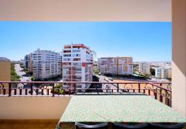 3 bedroom apartment for sale in Urb. Quinta do Amparo in Portimão