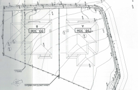 Land in Brasfemes with feasibility of building two detached houses.