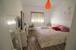 2 bedroom apartment with generous areas 5 min. Ferragudo