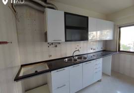 2 bedroom apartment under renovation in Rua cidade de Castelo Branco