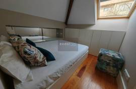 2 bedroom apartment in Rua do Duque de Saldanha, Porto