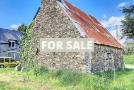 Barn to Renovate in the Countryside