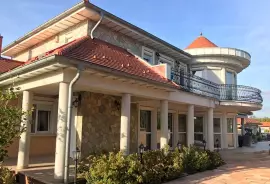 Győrújbarát, Hungary: Two-storey family house with