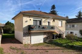 €139780 - Detached House For Sale In Ruffec with Basement and Fenced Garden