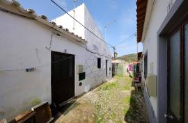 Rustic Villa in the Center of Monchique