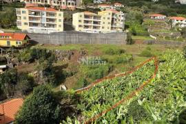 Land for sale in Calheta