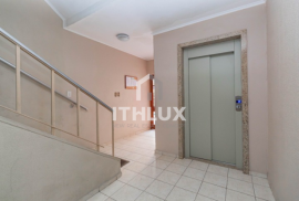 Excellent apartment, 112M², for sale, semi-furnished, 3 bedrooms, 1 suite, 1 parking space, Santa Cecilia, POA/RS